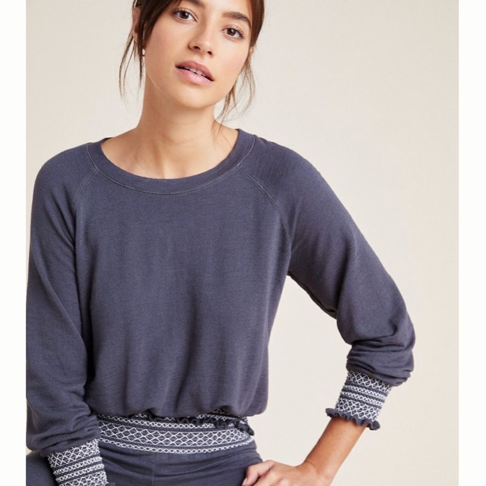 New Anthropologie Monrow Smocked Raglan Sweatshirt